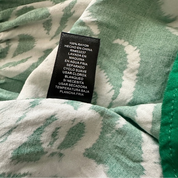Mlle Gabrielle Size 2X Green White Patterned Ruffle Hem Shift Dress midi Resort - Picture 13 of 13